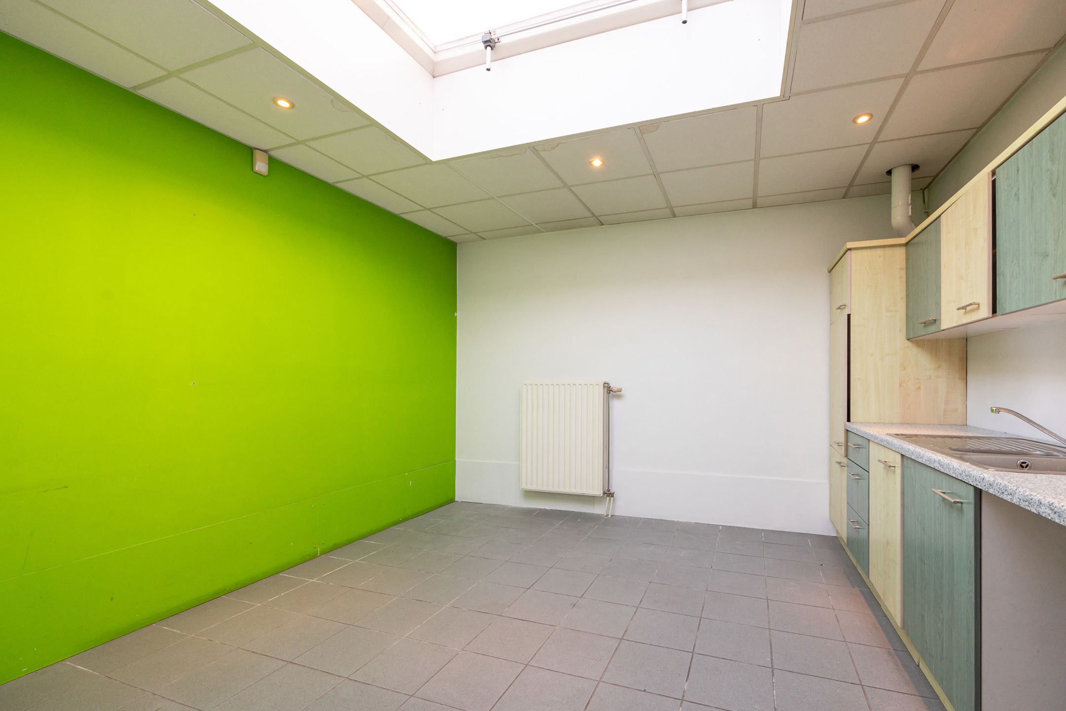 Moderne HOB met 4 slpks + kantoren en magazijnruimte  foto 48