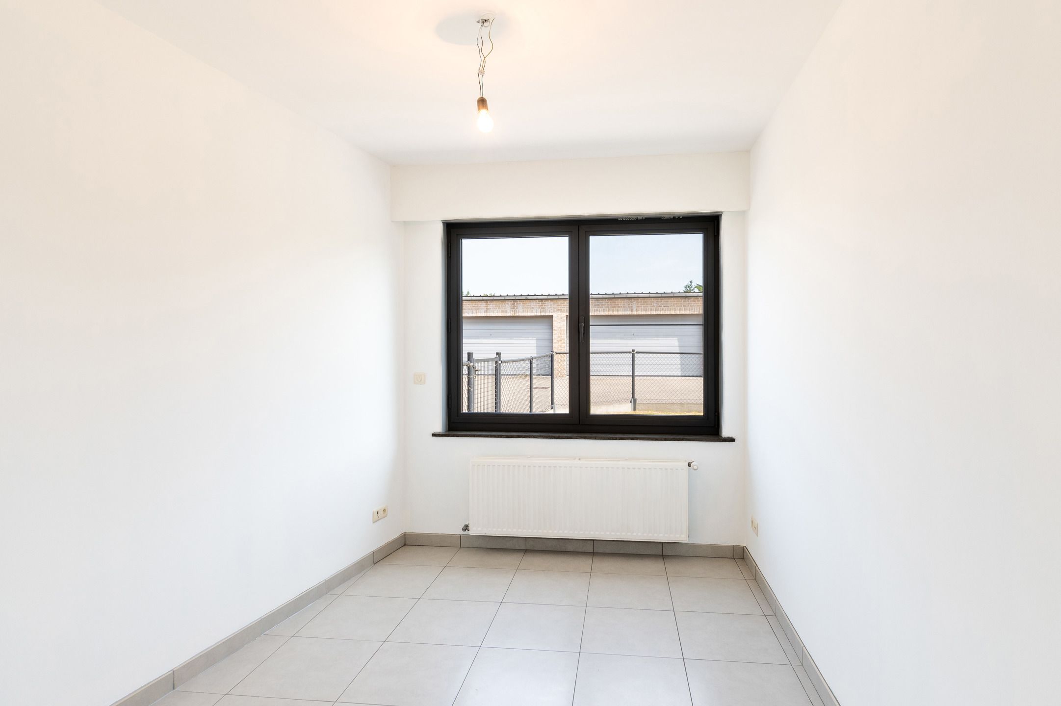 Gelijkvloers appartement met 2 slaapkamers! foto 14