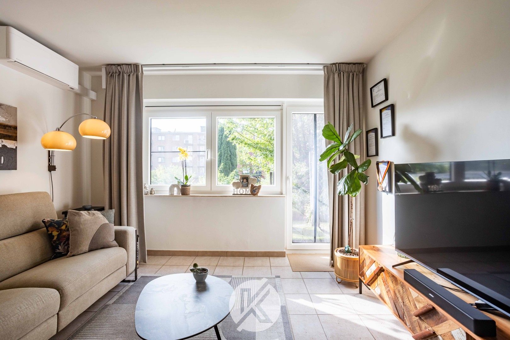Smaakvol gelijkvloers appartement met tuin foto 4