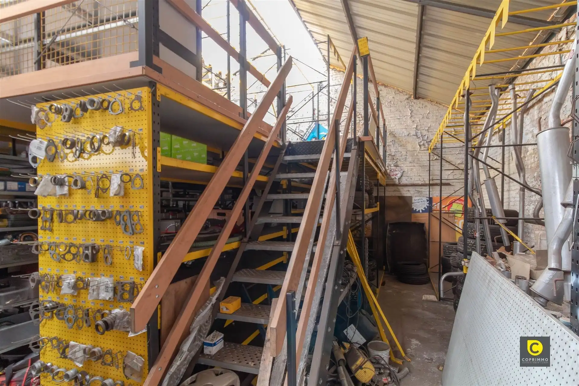 Handelspand met onmiddellijke huuropbrengst! foto 9