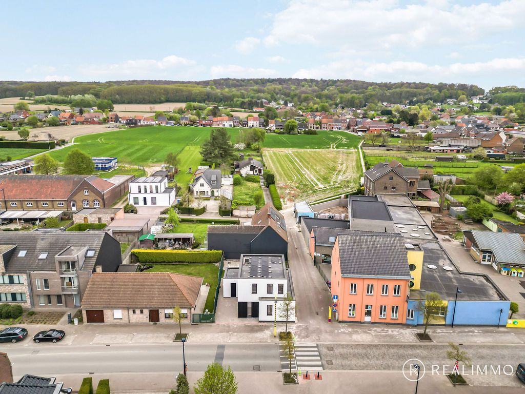 Ruime, moderne nieuwbouwwoning in hartje Ruien foto 21