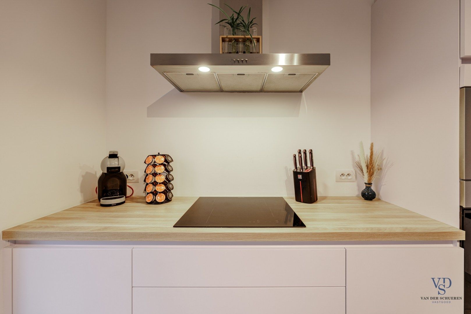 Recente, quasi-nieuwbouwwoning – instapklaar en energiezuinig (BEN) foto 11