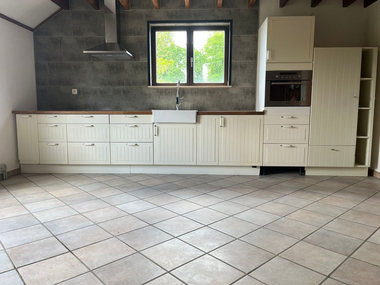 Ruim en energiezuinig appartement met buitenruimte en parkeergelegenheid foto 3