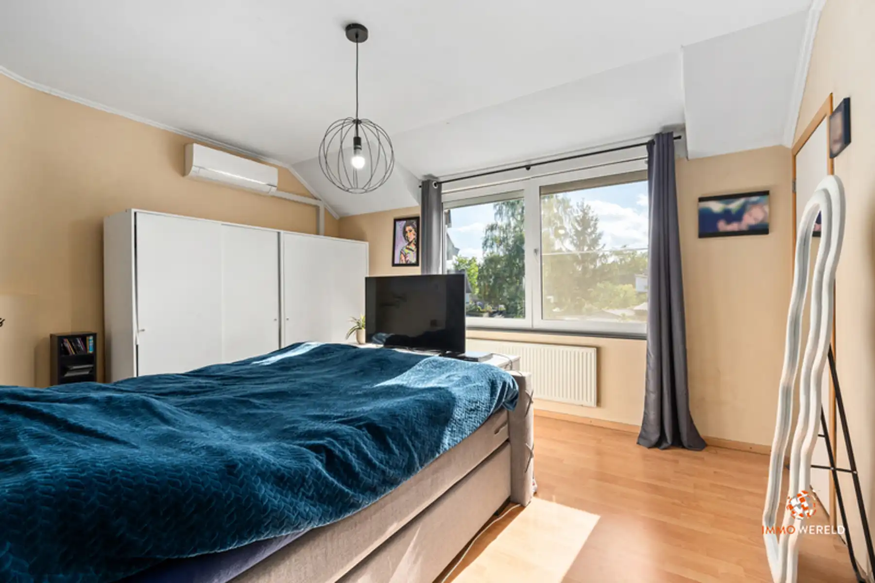 Prachtige gerenoveerde woning met 3 slaapkamers en grote tuin foto 18