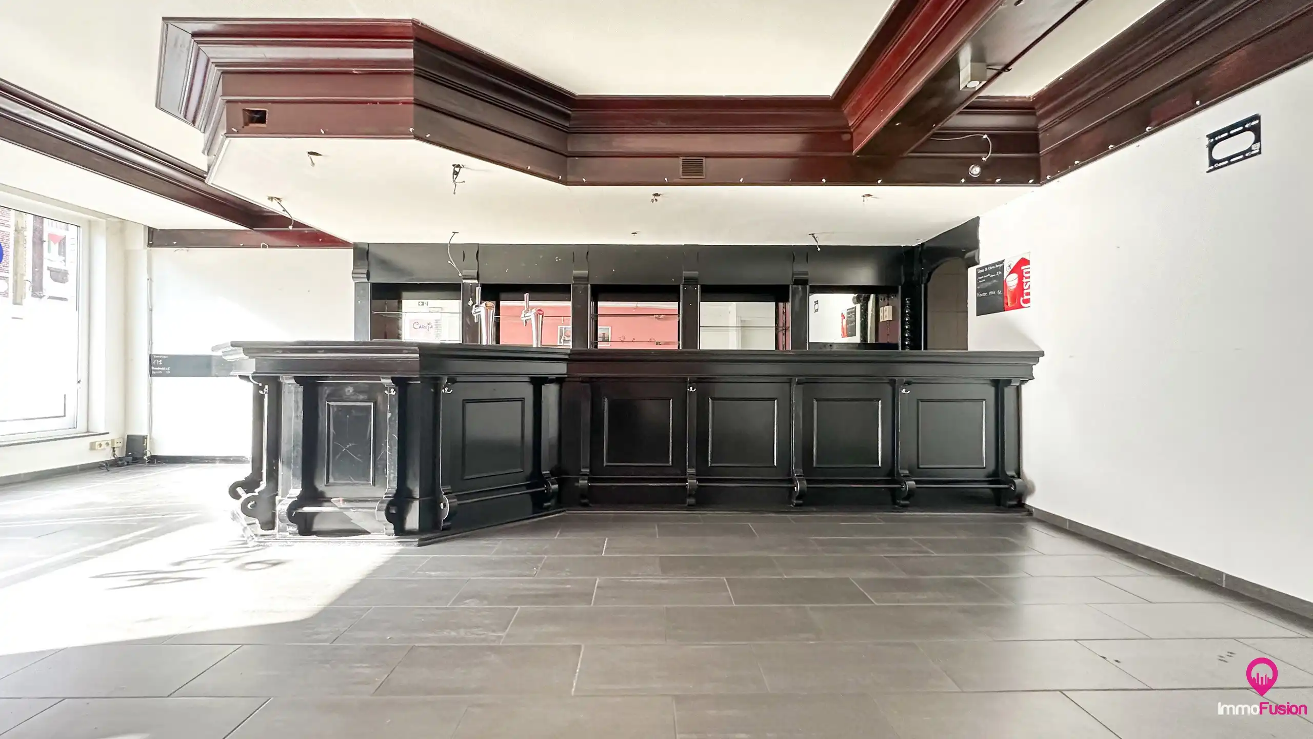 Ruim handelspand met garage in het centrum van Beringen! foto 7