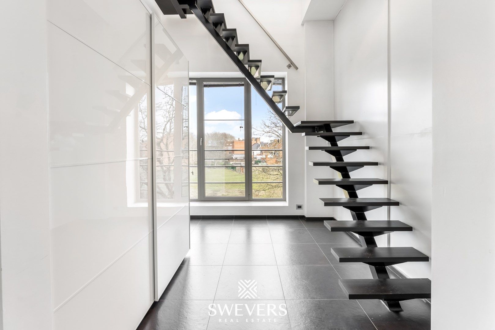 Ruime luxueuze loft met groot dakterras nabij Hasselt centrum ( 164 m2 ) foto 20