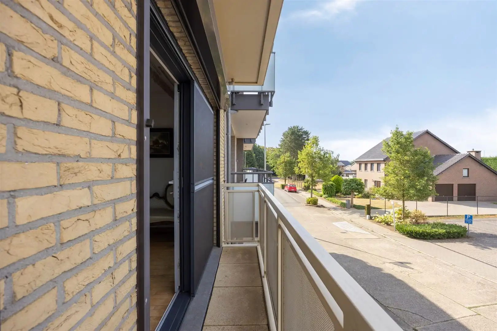 TE KOOP: Verzorgd appartement met 2 slaapkamers en ondergrondse staanplaats in hartje Heusden! foto 7
