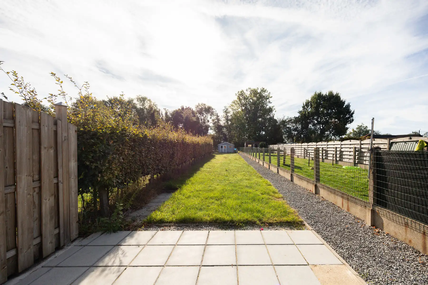 Leuke woning met grote tuin foto 26