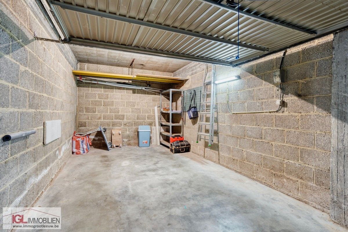 Lumineus 2-kamer appartement met 2 terrassen, garage en kelder foto 20