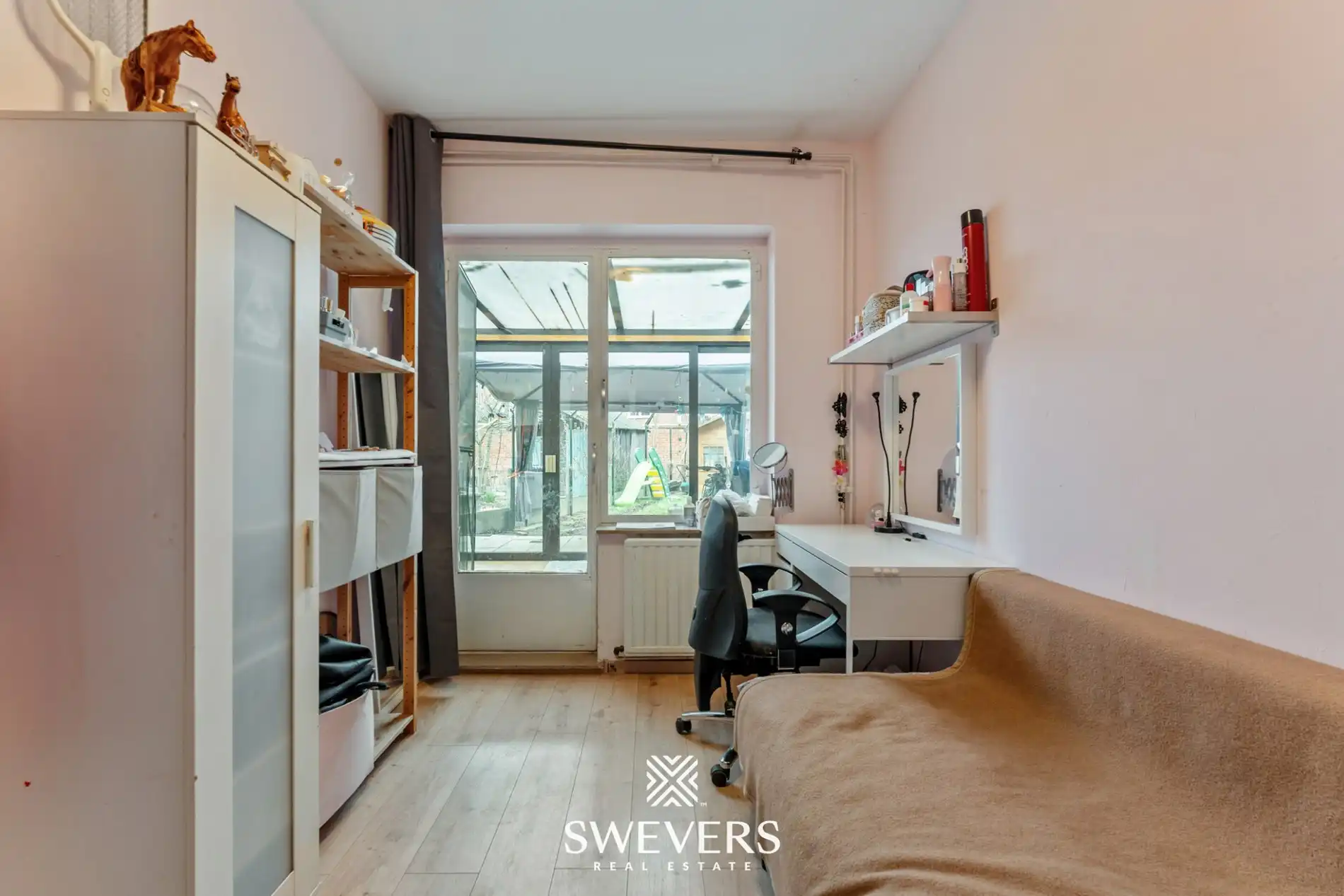 Gelijkvloers appartement met 2 slaapkamers en zuidgerichte tuin in Runkst   foto 12