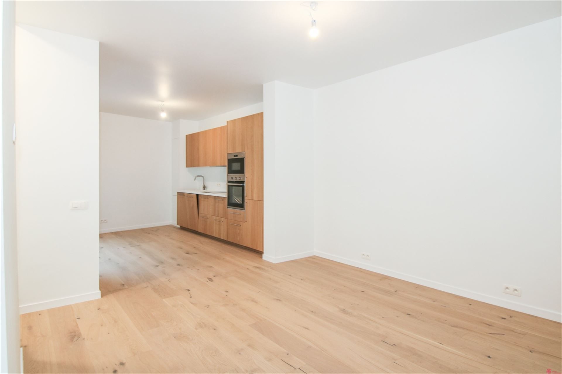 Toffe, instapklare woning foto {{pictureIndex}}