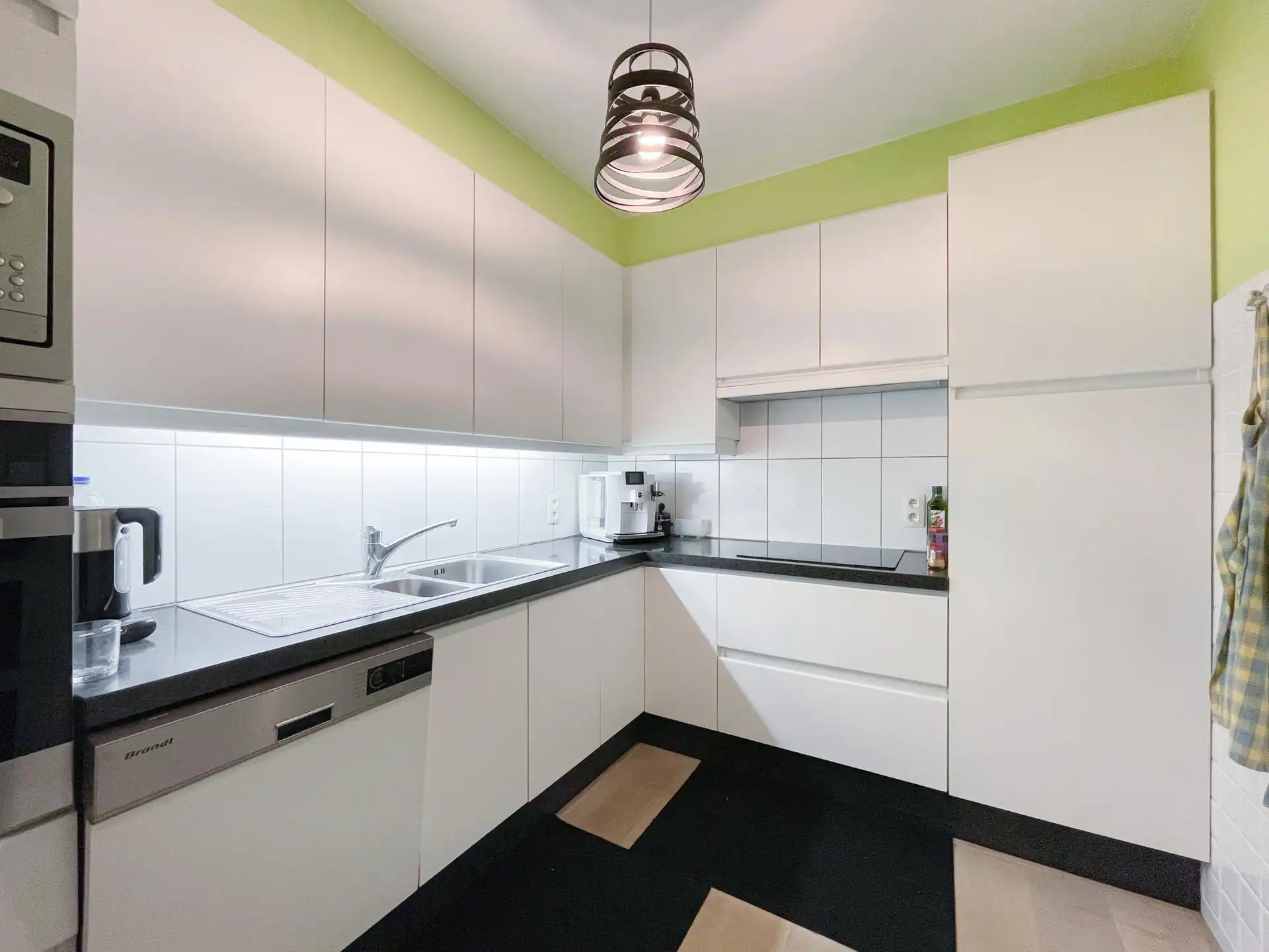 Ruim appartement op Zeedijk Zoute, aan het Albertplein foto 9