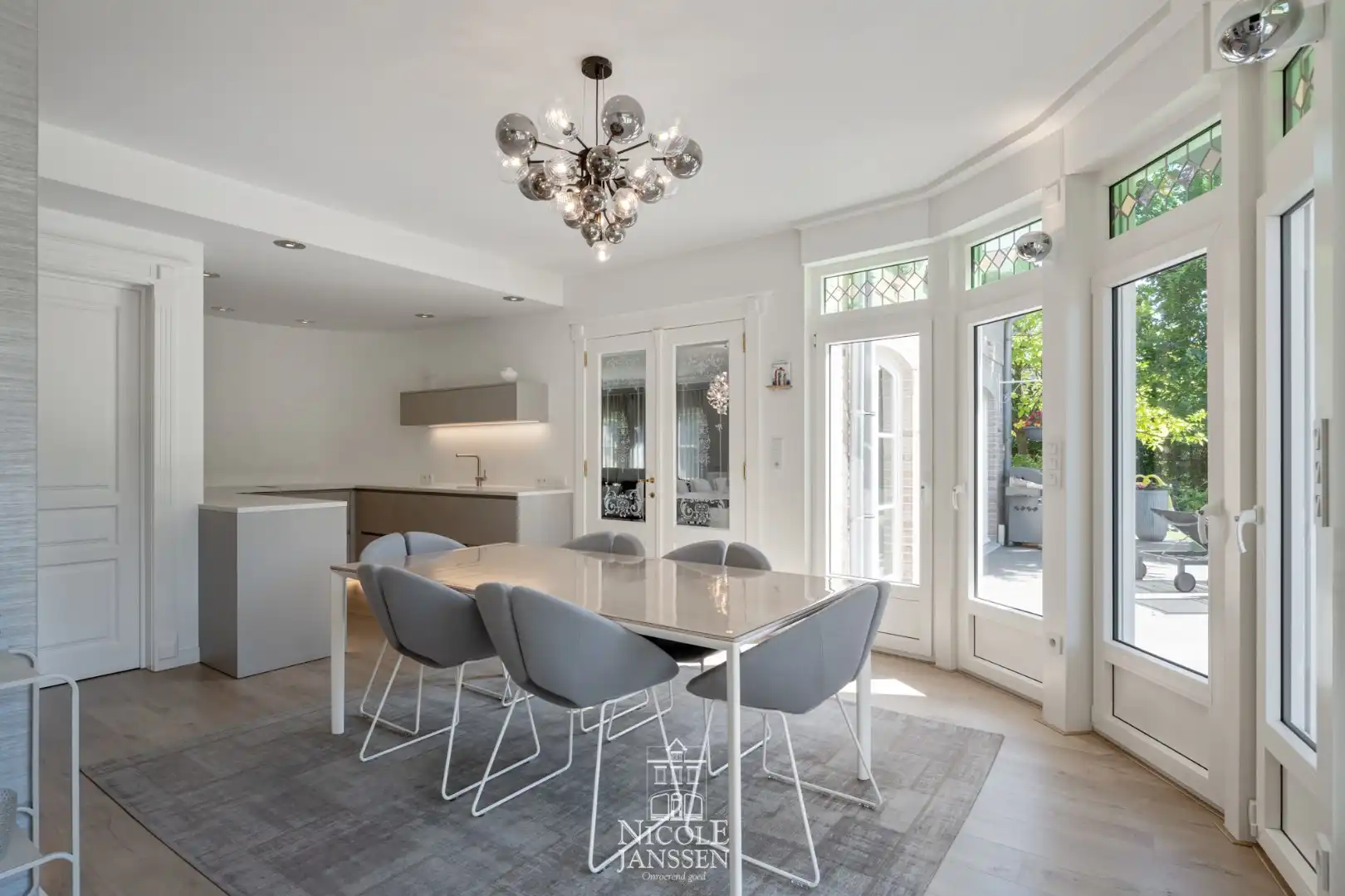 Karaktervolle luxueuze villa  foto 12