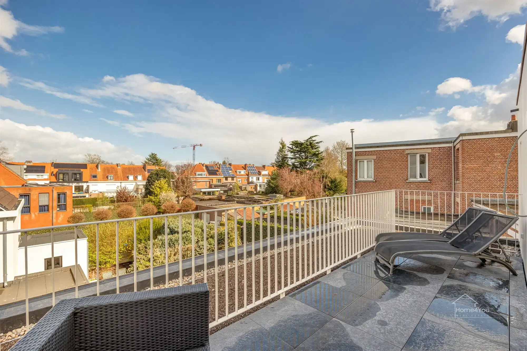 Nieuwbouw appartement met ruim terras foto 6