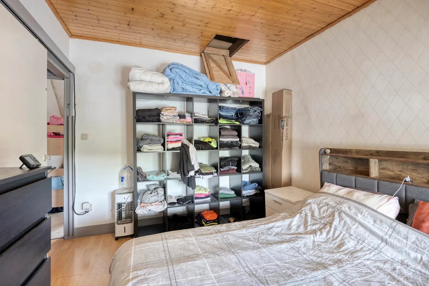 Rijwoning met 2 slaapkamers, tuin en parkeerplaats foto 7