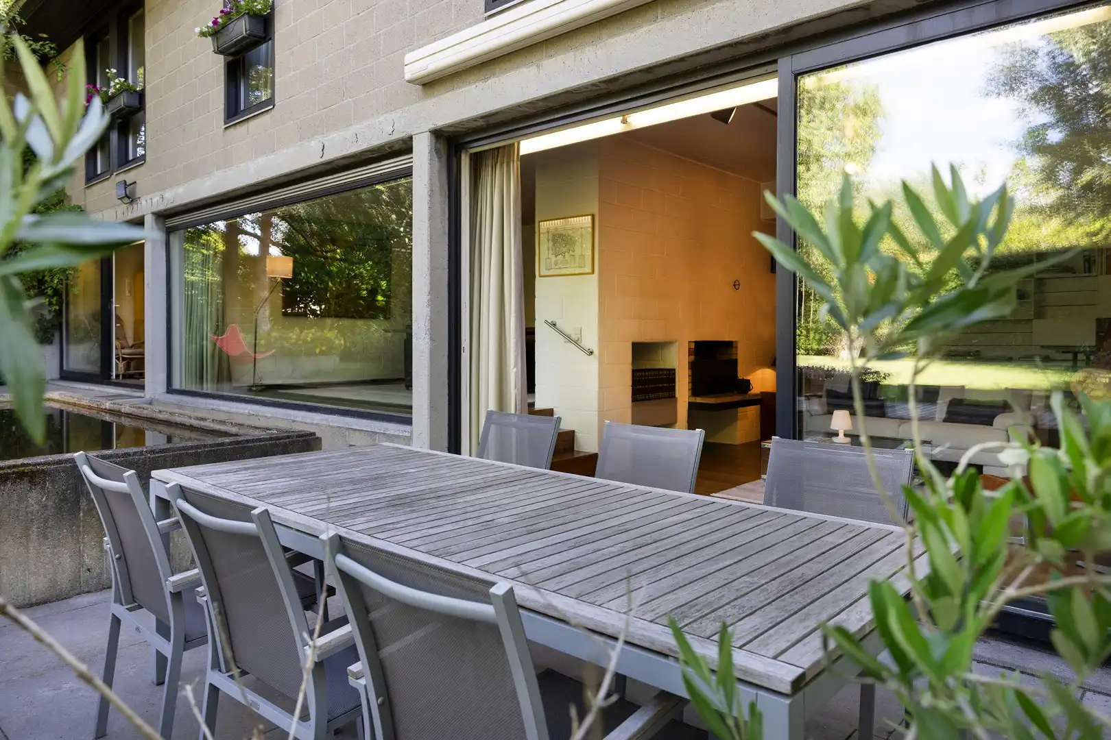 Authentieke, modernistische architectenwoning. foto 17