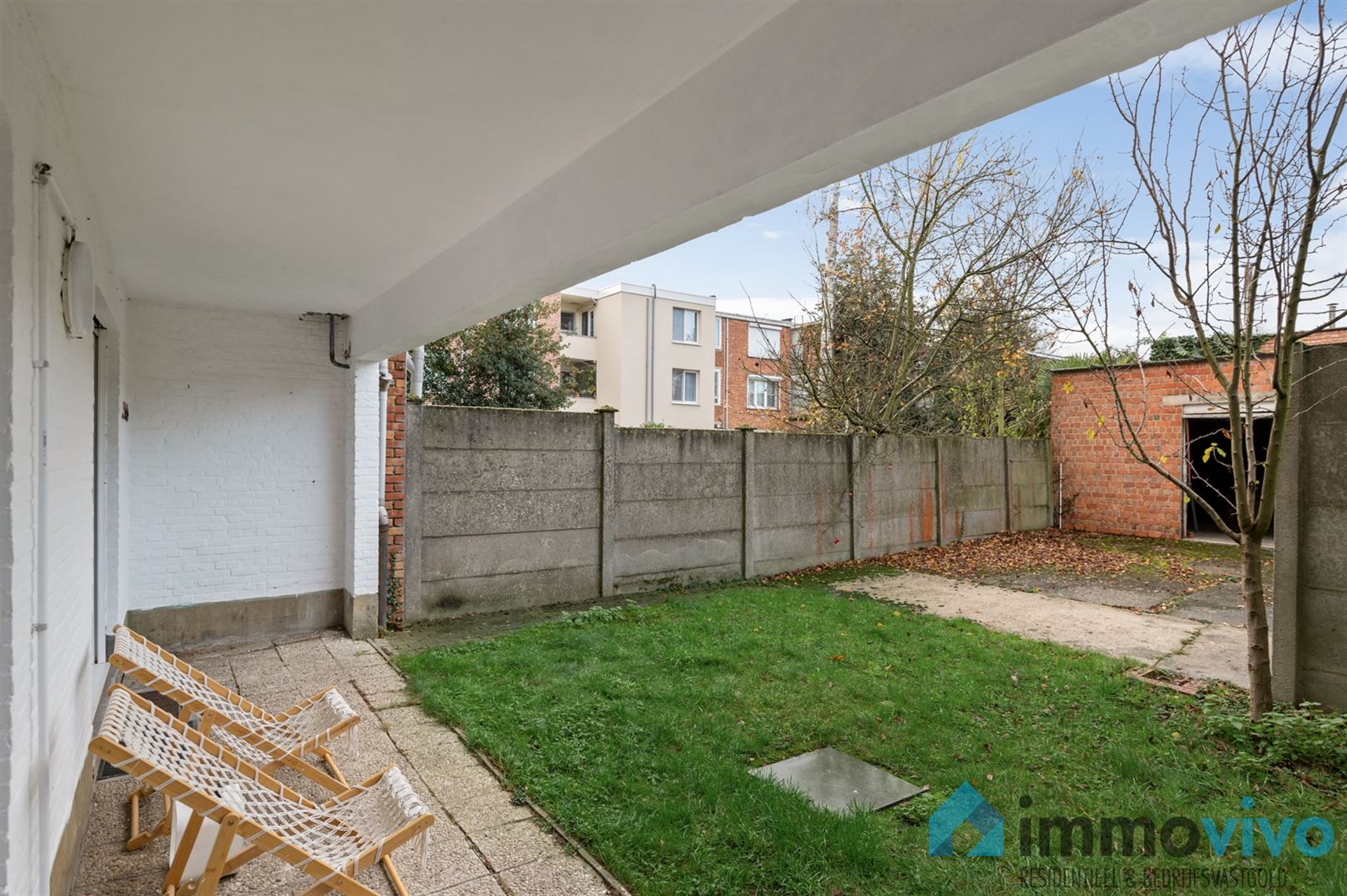 Gelijkvloers appartement met tuin foto 14