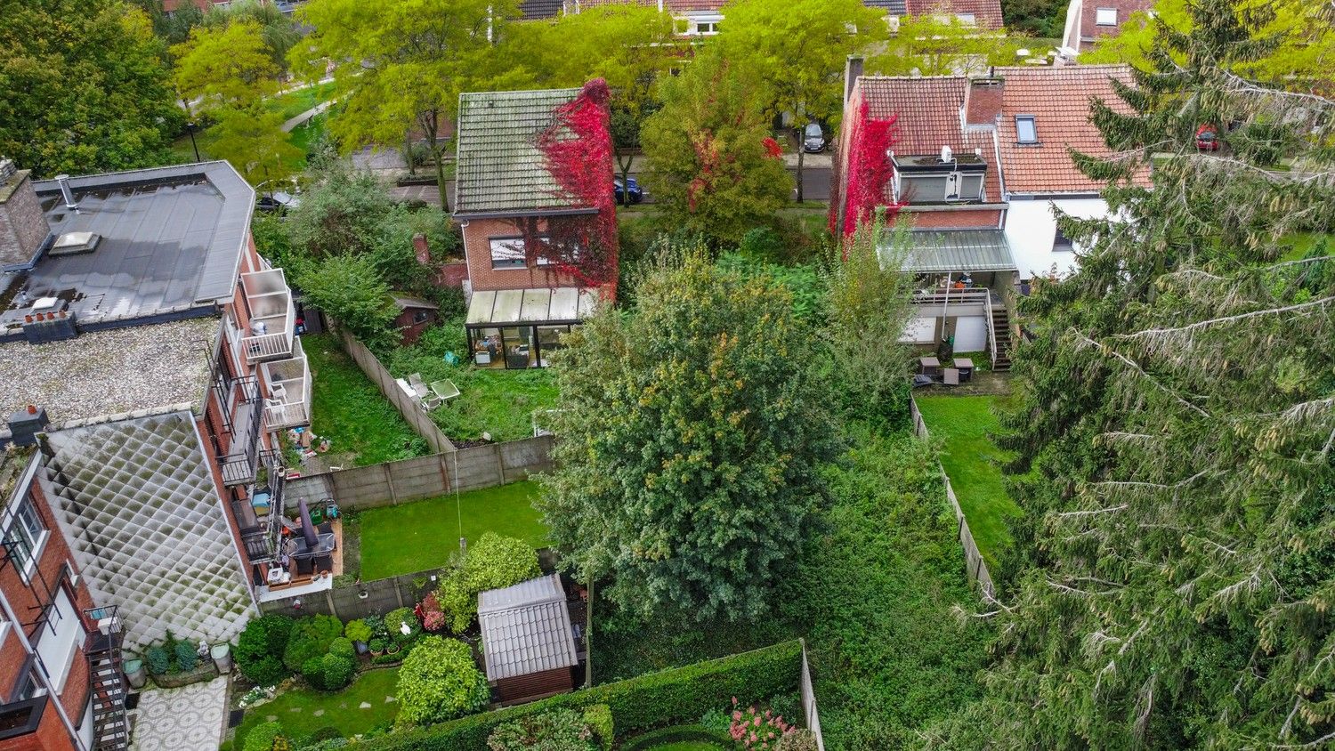 Bouwgrond (215m²) voor een gesloten bebouwing in Borsbeek! foto 6