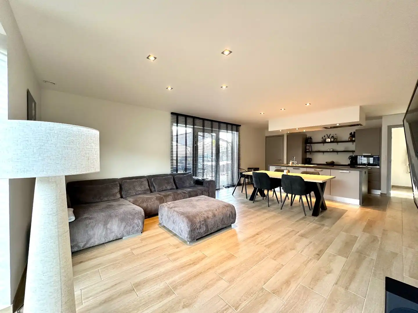 Moderne en energiezuinige woning met drie slaapkamers te huur in Voeren foto 6
