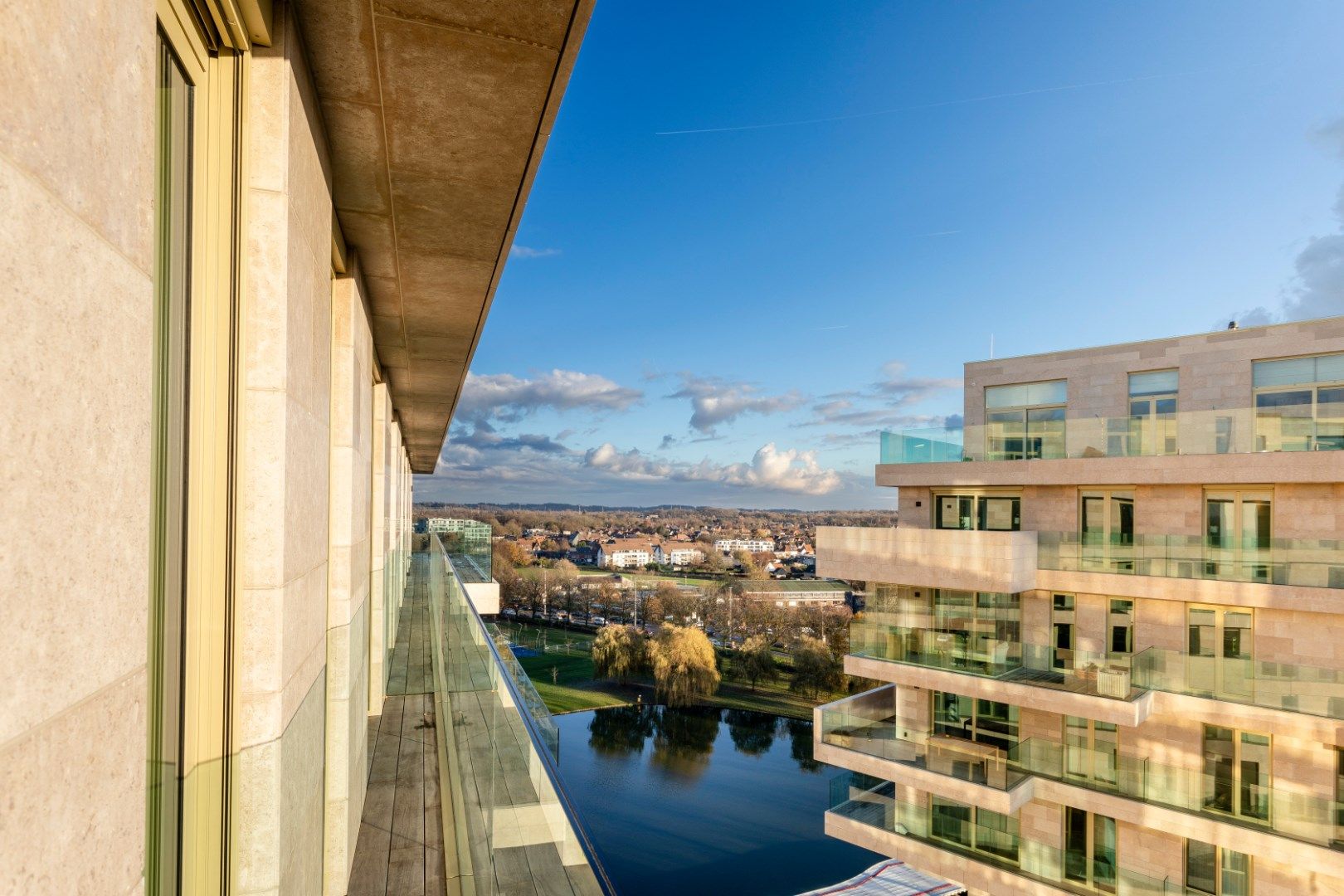 Luxueus nieuw appartement met 3 slaapkamers in de exclusieve woontorens te Waregem. foto 16