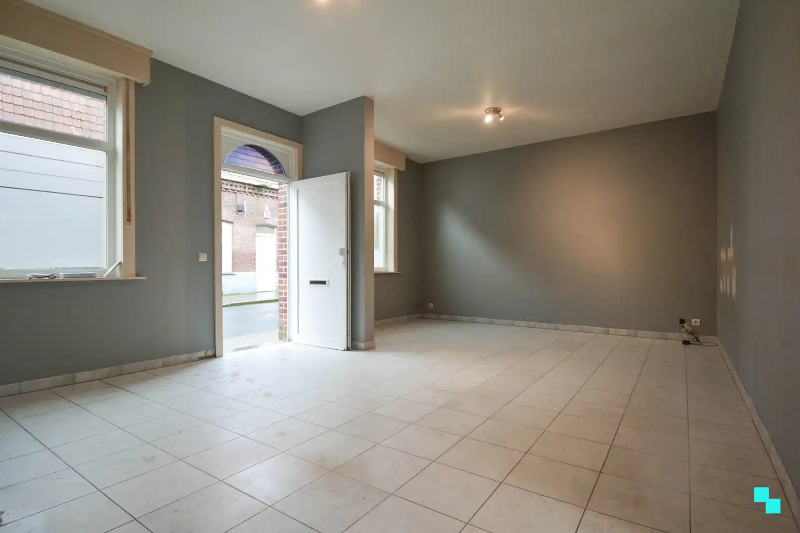 Licht te renoveren HOB te Dadizele foto 3