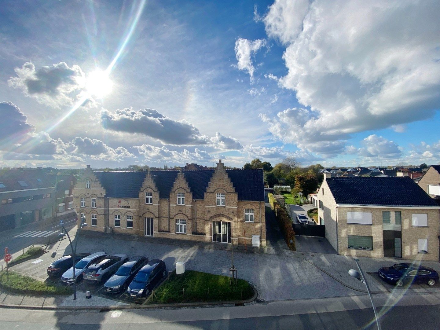 Lichtrijk appartement met zonnig terras en garage foto 15