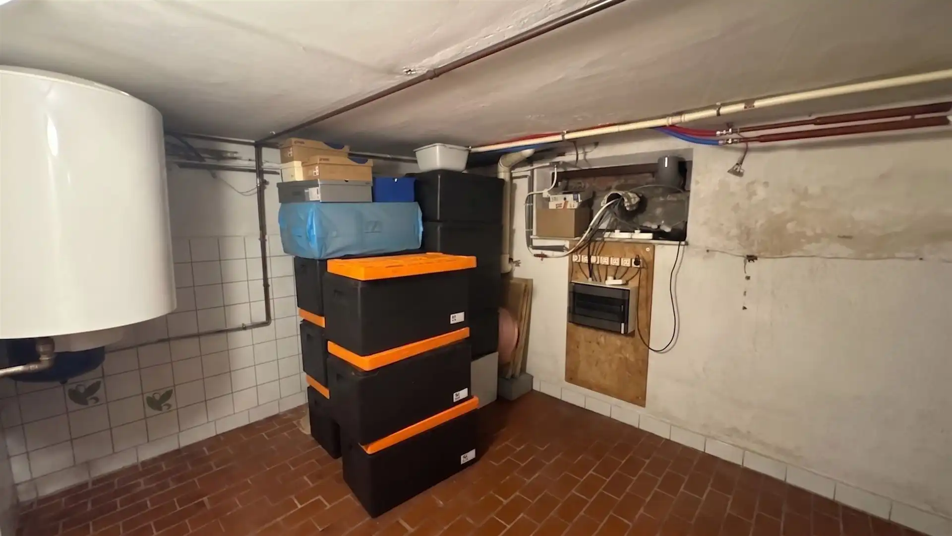 Vrijstaande gelijkvloerse woning op een perceel van 18a30ca. foto 40