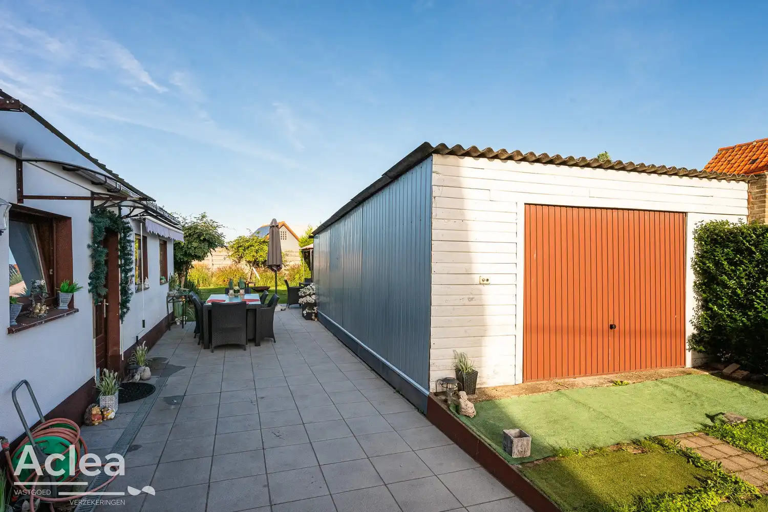 Halfopen woning met 3 slaapkamers, garage en leuke tuin in Sleidinge foto 33