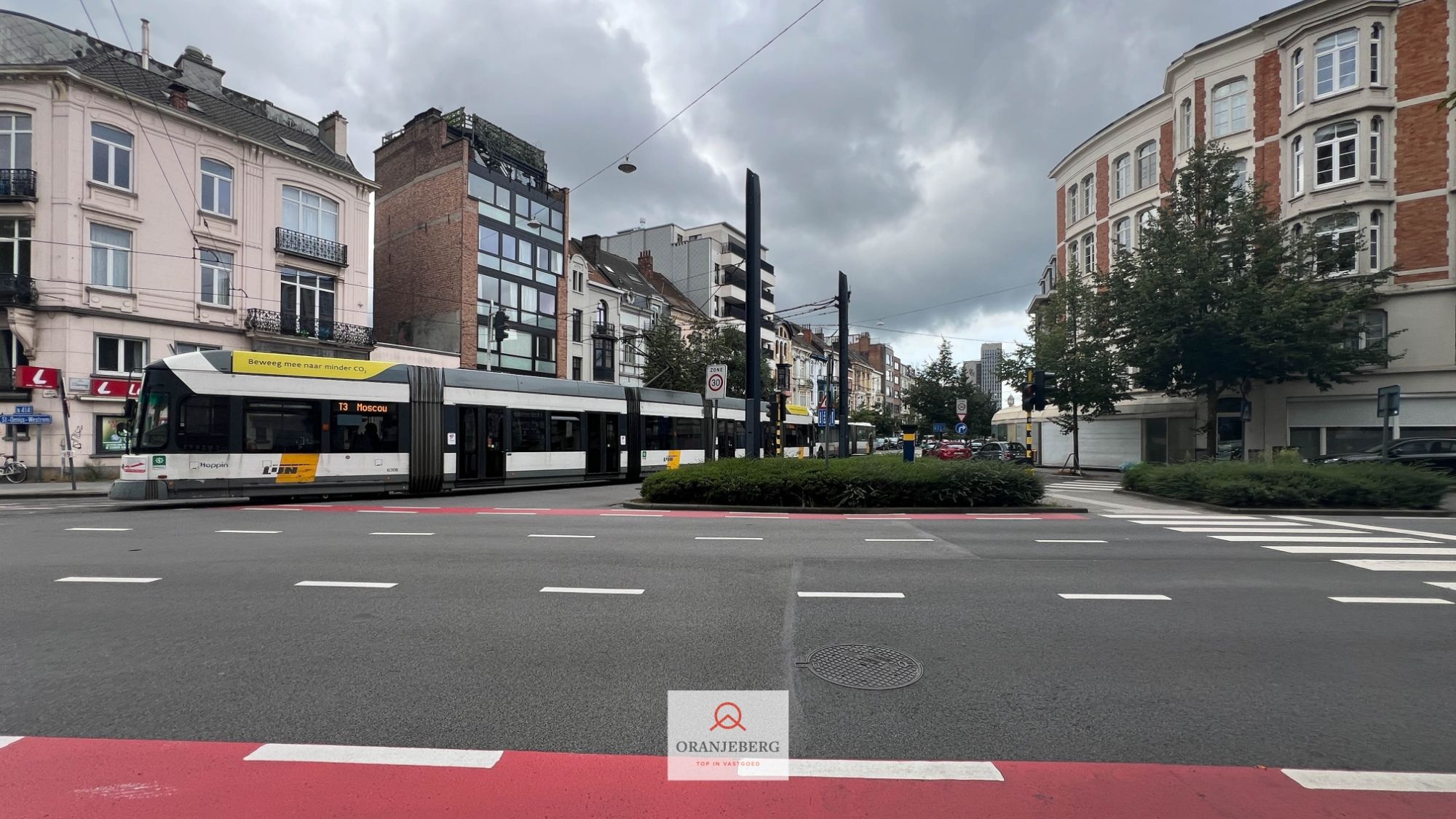 TE KOOP: Handelspand aan station Gent-Sint-Pieters en Citadelpark foto 14