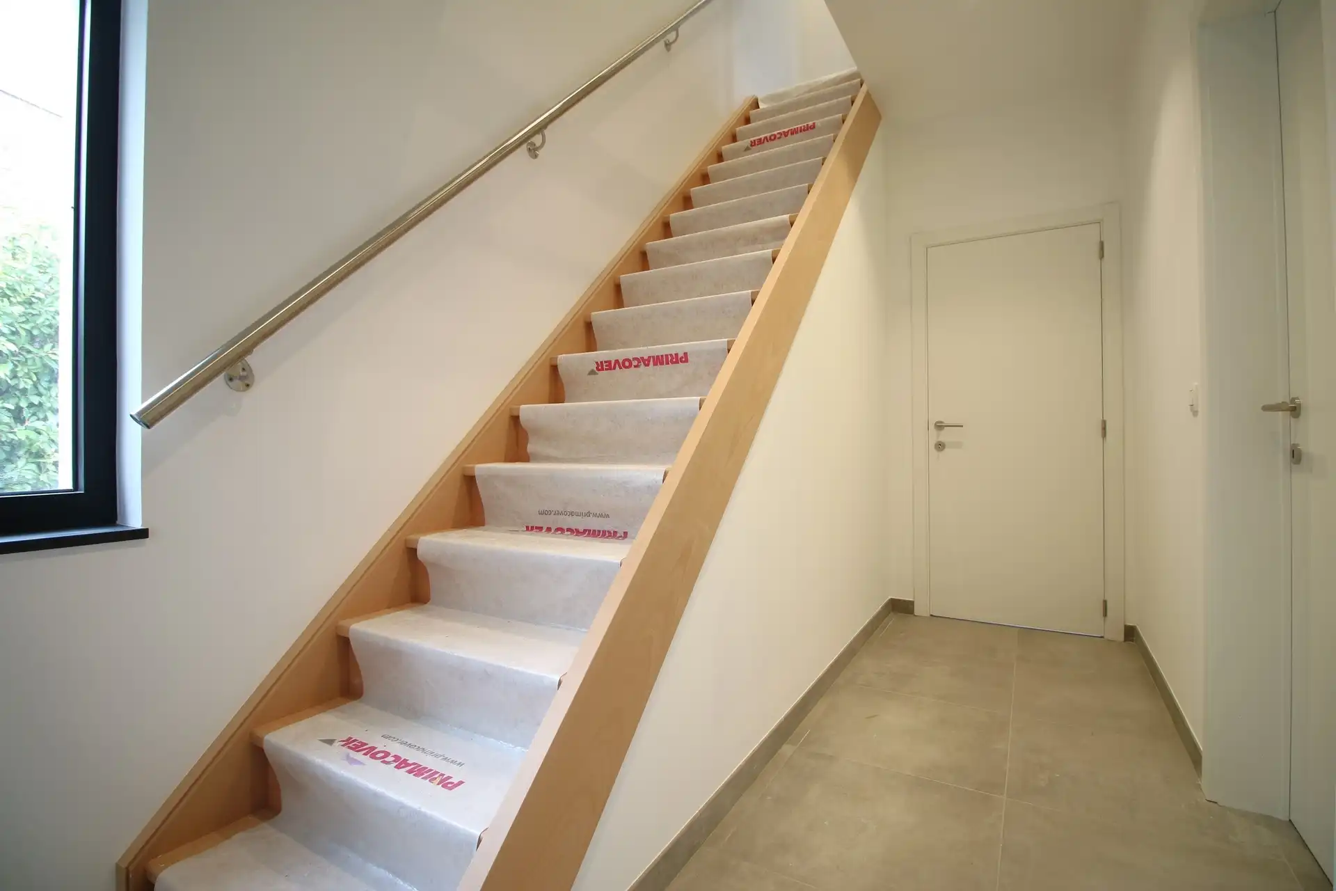 Pas gerenoveerde woning 3 slpk foto 2