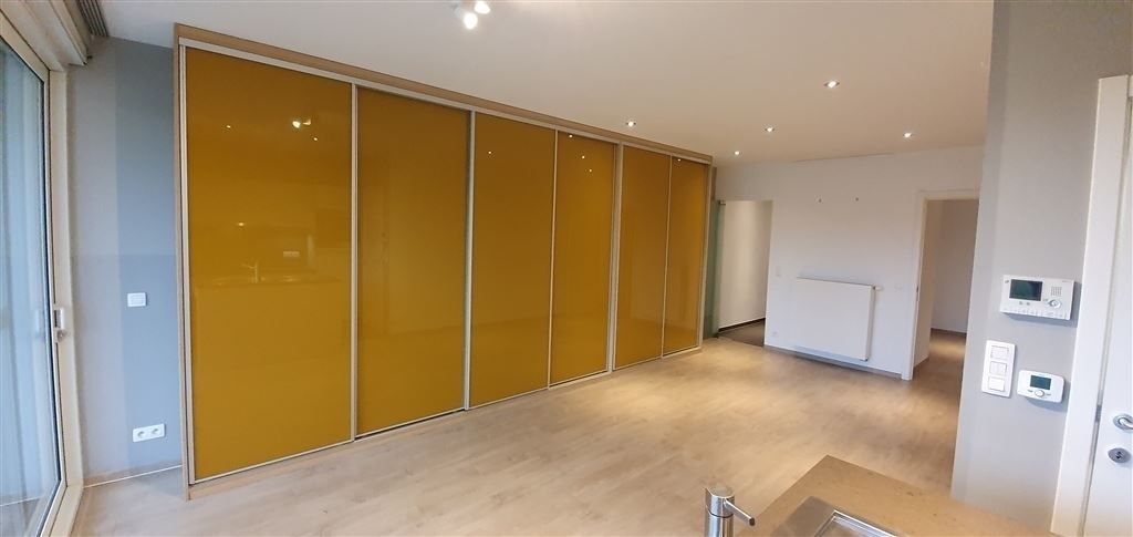Appartement op de gelijkvloerse verdieping met zuidgericht terras foto 3