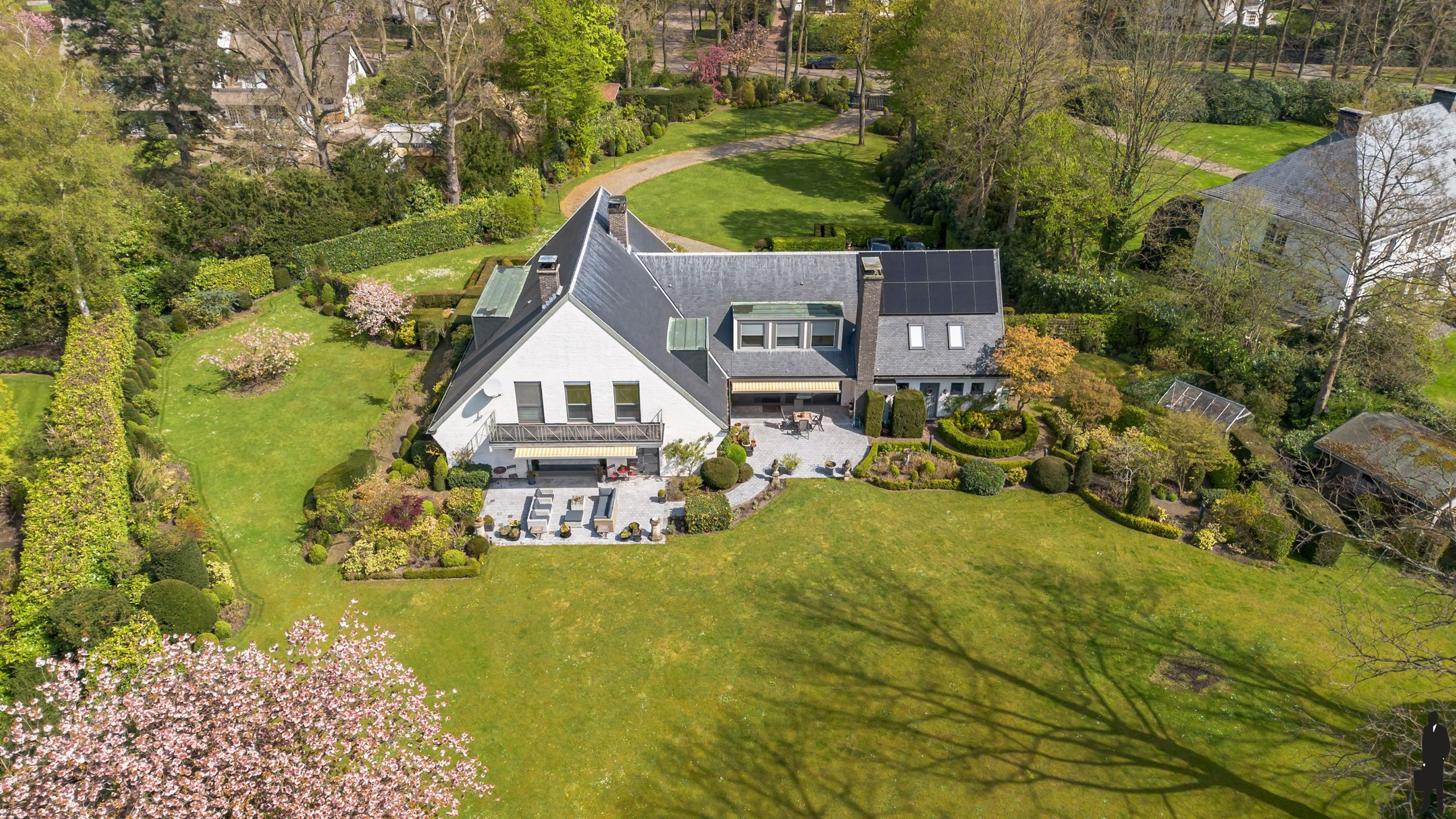 Riante villa op uniek bouwperceel te koop! foto 2