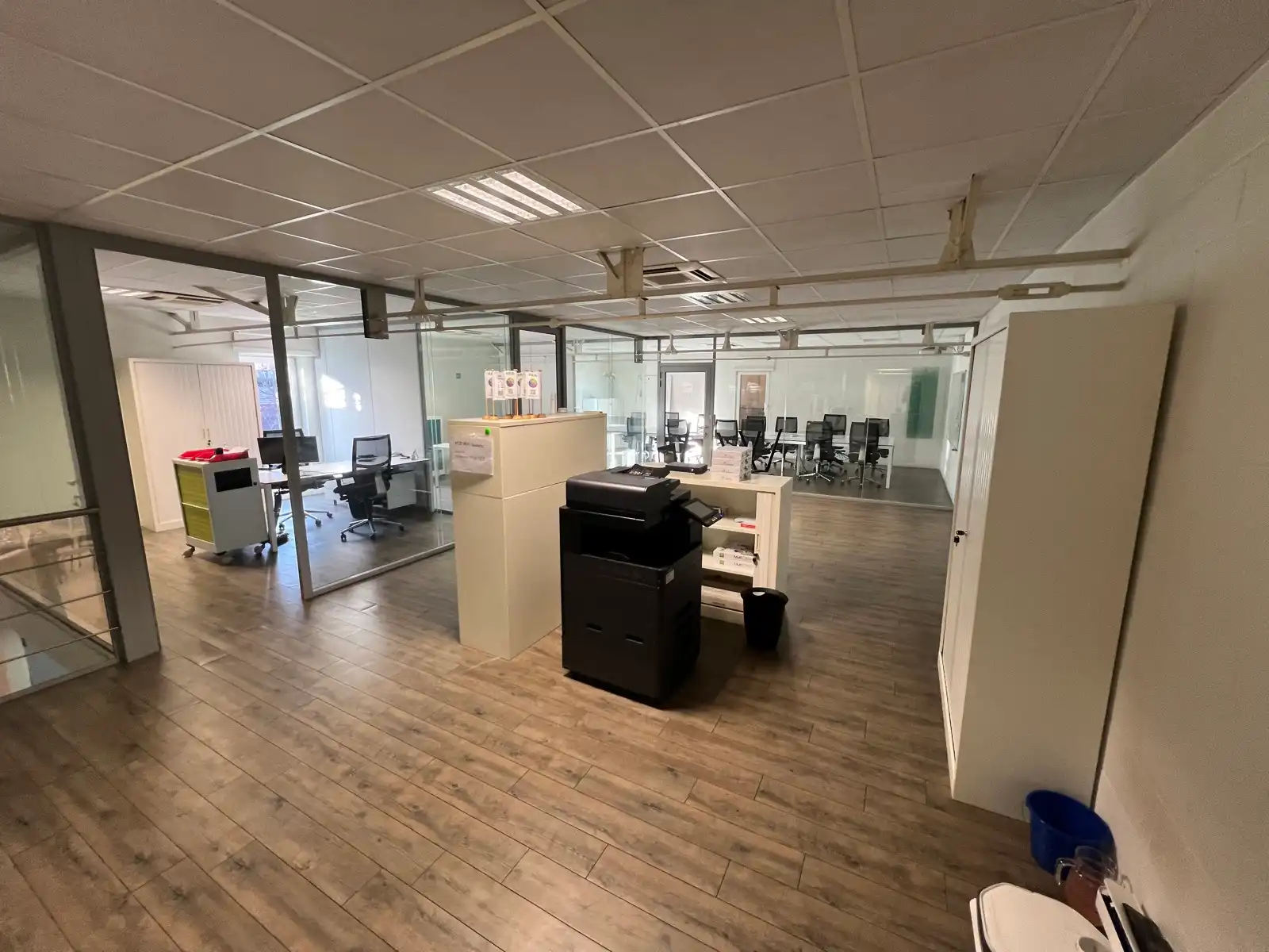 Opslagloods met kantoorfunctie. foto 13