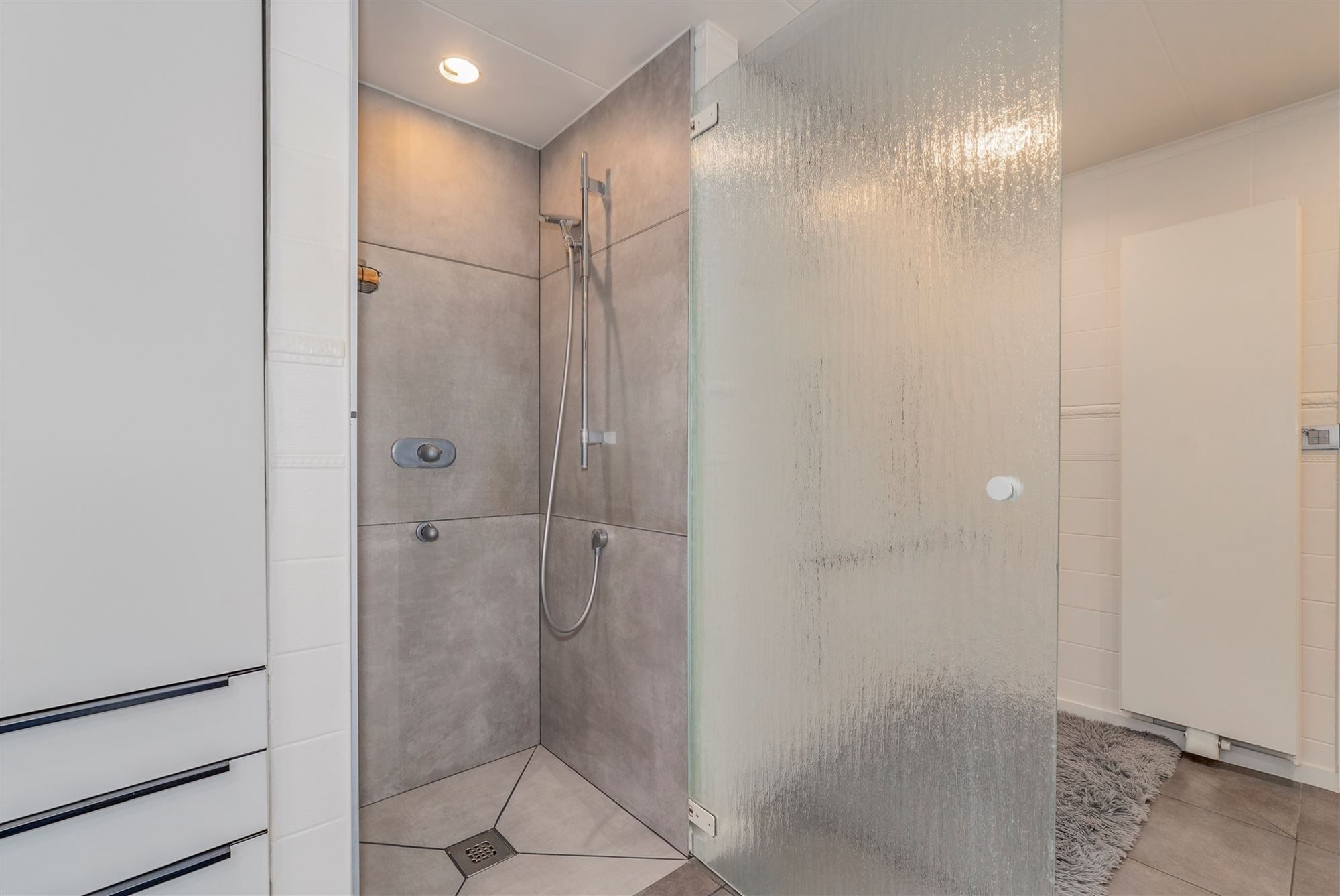 Woning met magazijn (649m²) op 2.749m² in Wommelgem foto 25