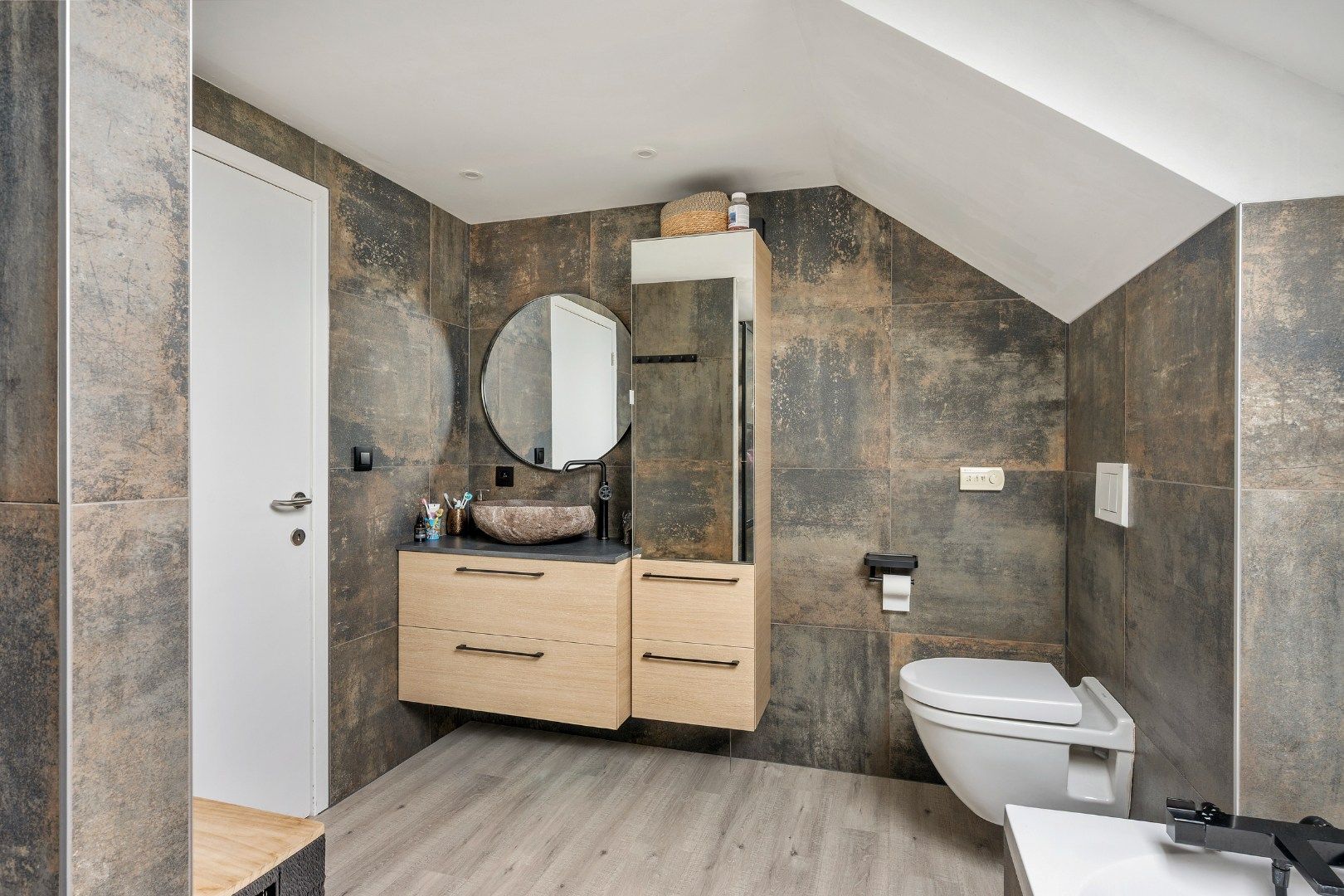 ENERGIEZUINIGE OP-EN-TOP AFGEWERKTE WONING IN TER HAND (GELUWE)  foto 20