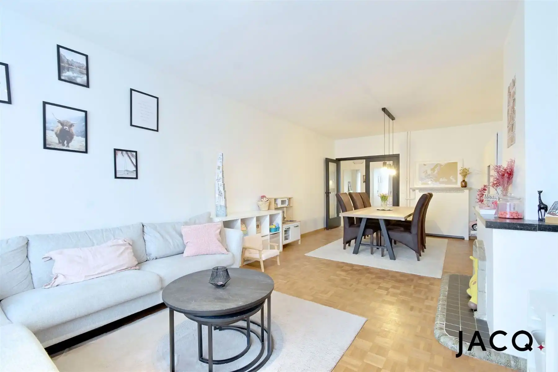 Prachtig appartement met 3 slaapkamers en terras! foto 4