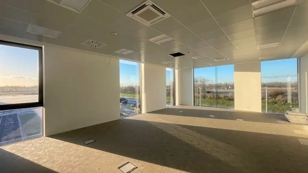 Logistiek magazijn te huur in Green Logistics te Zeebrugge foto 5