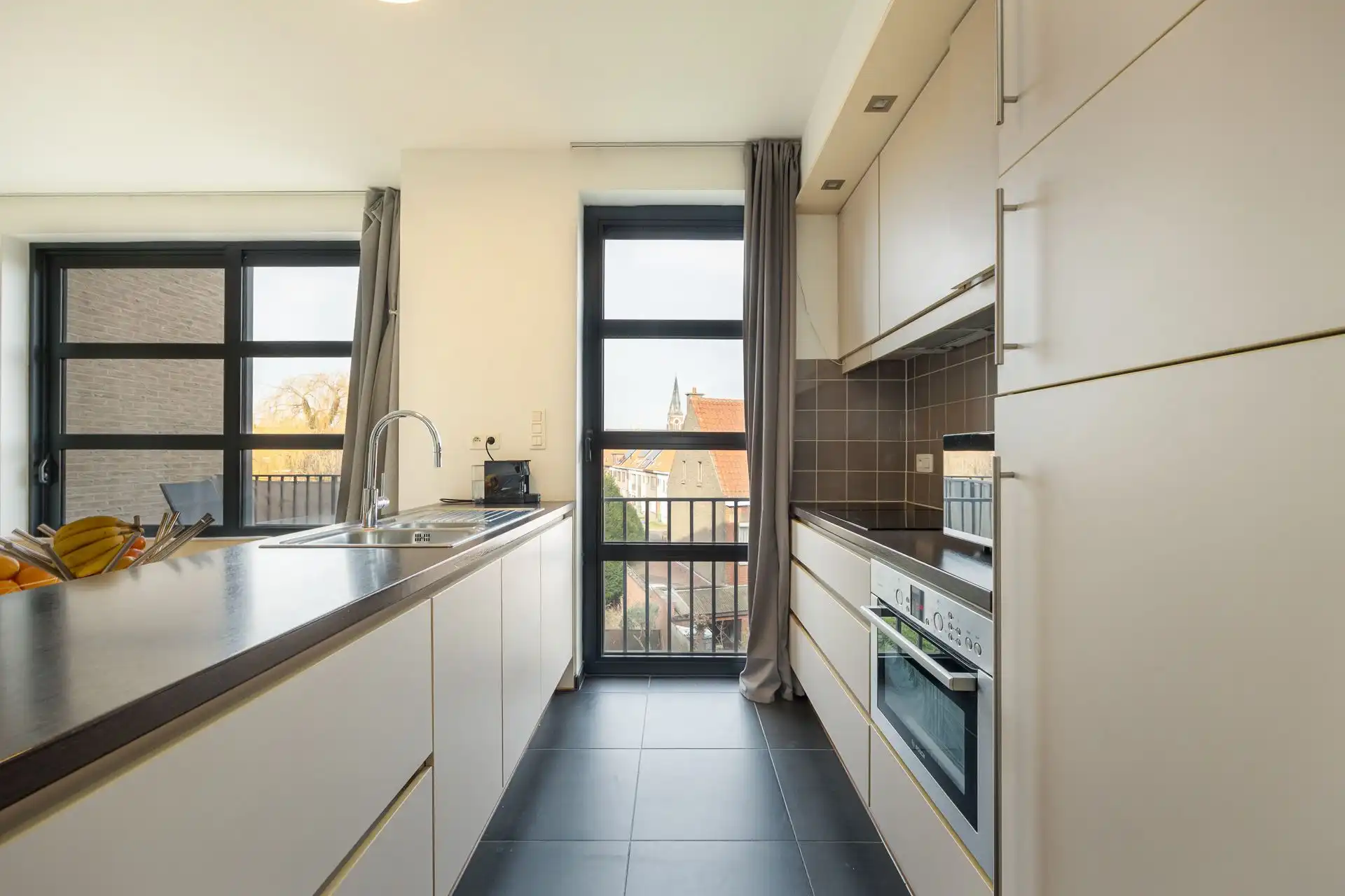 Lichtrijk 2-slaapkamerappartement op toplocatie in Hoboken! foto 7