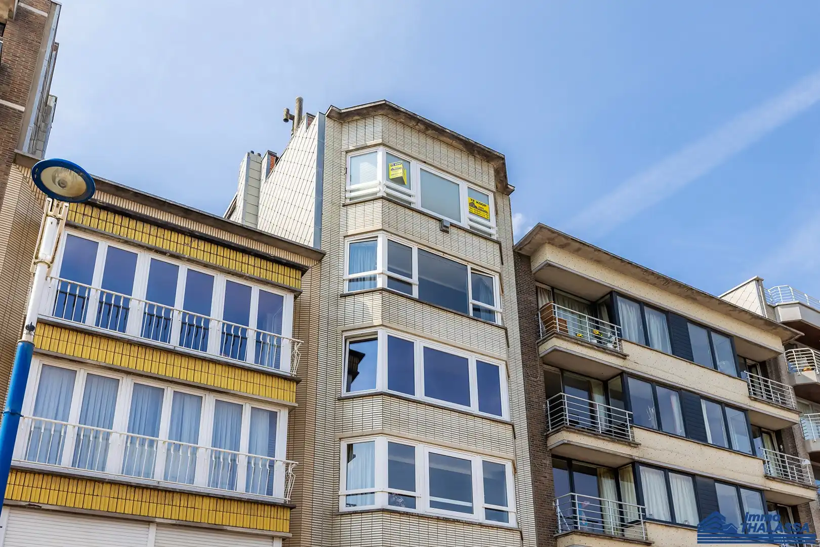 Gemeubeld appartement met extra studio foto 23