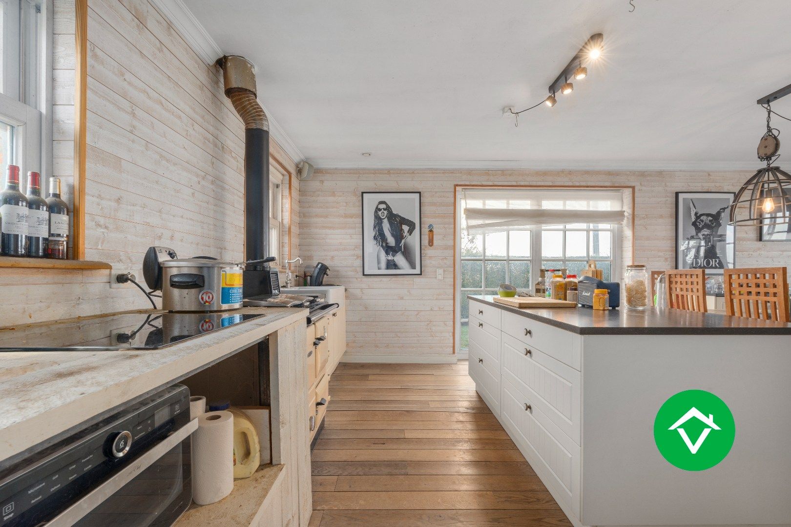 Charmante landelijke woning met drie slaapkamers, ruime garage en prachtig vergezicht te Bovekerke (Koekelare) foto 9