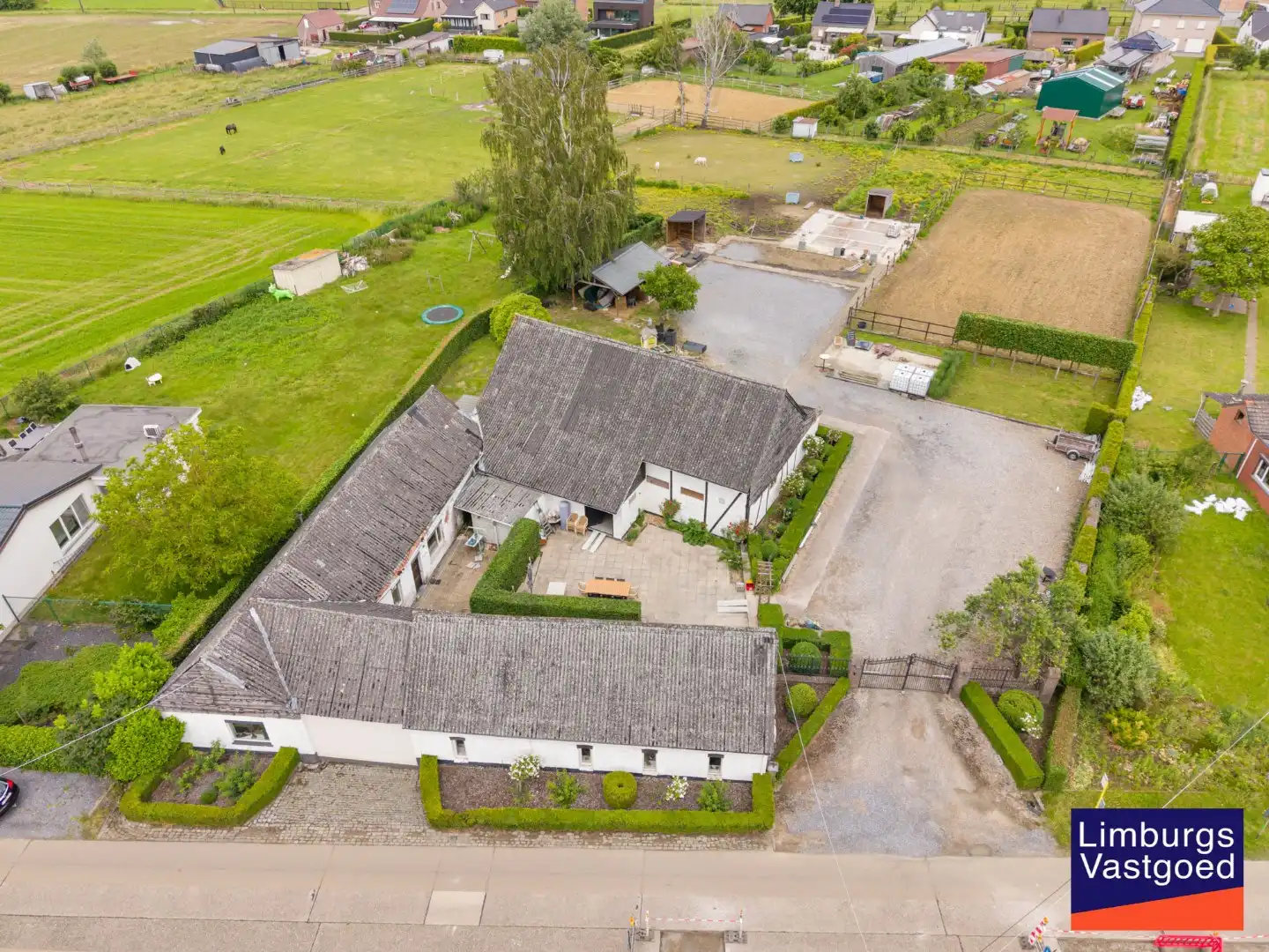 Authentieke hoeve op een perceel van ong. 47a te Sint-Lambrechts-Herk  foto 3