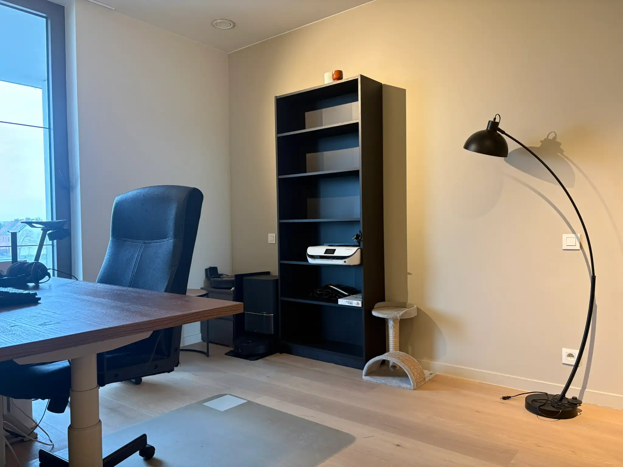 Klassevol appartement met autostaanplaats te huur in Deinze foto 7