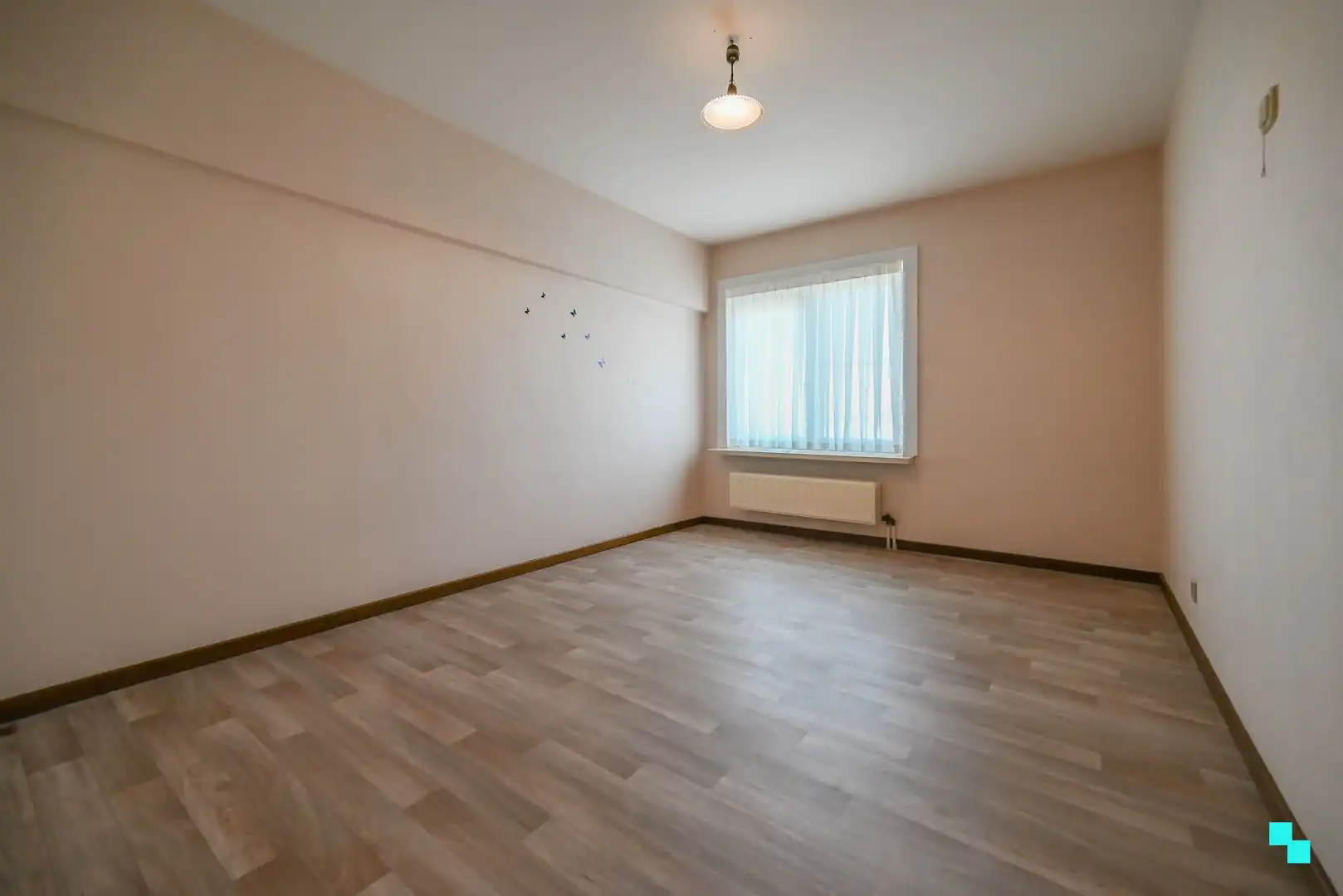 Gunstig gelegen en energiezuinig 2-slaapkamerappartement te Izegem foto 18