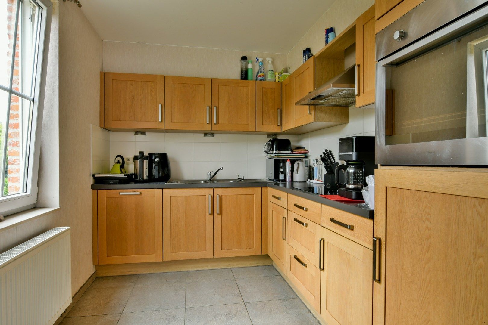 Instapklare duplex (130 m²) in het hart van Eernegem foto 3