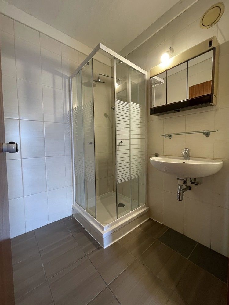 Centraal gelegen appartement met 2 slaapkamers en autostaanplaats foto 4