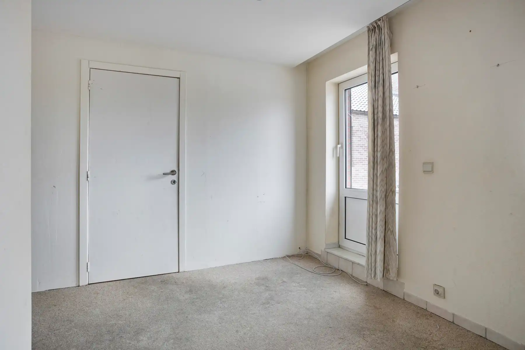 Ruime woning in Meeswijk foto 10