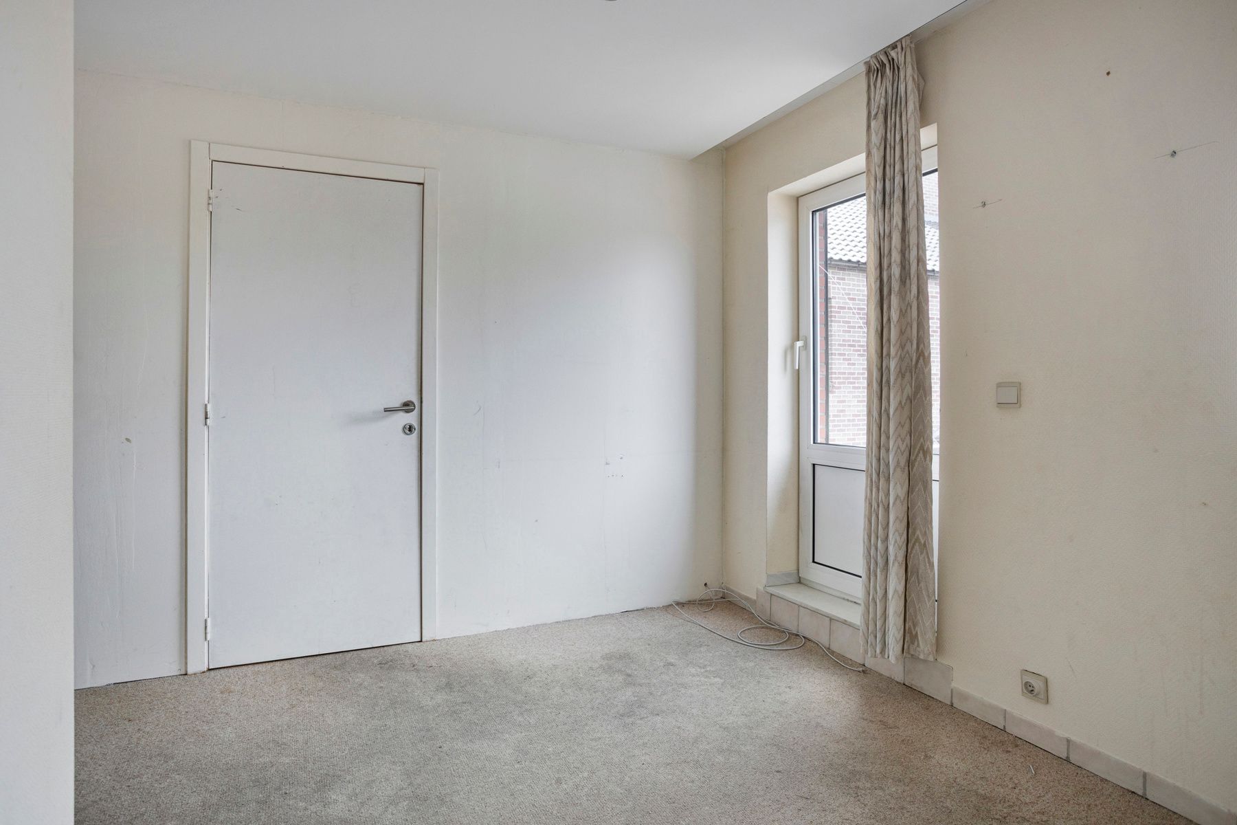 Ruime woning in Meeswijk foto 10