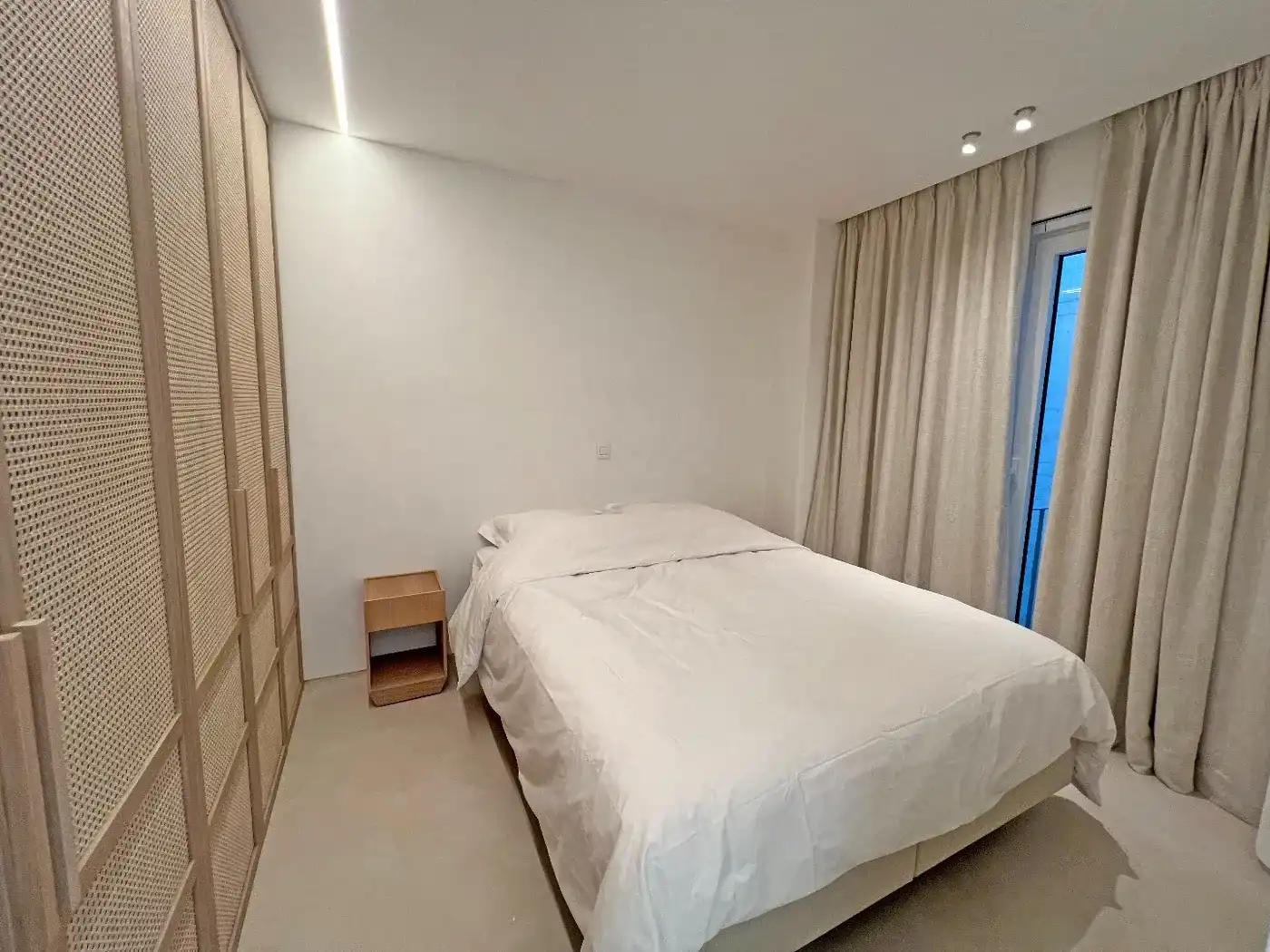 Luxueus afgewerkt en zeer zonnig appartement in het Zoute foto 8