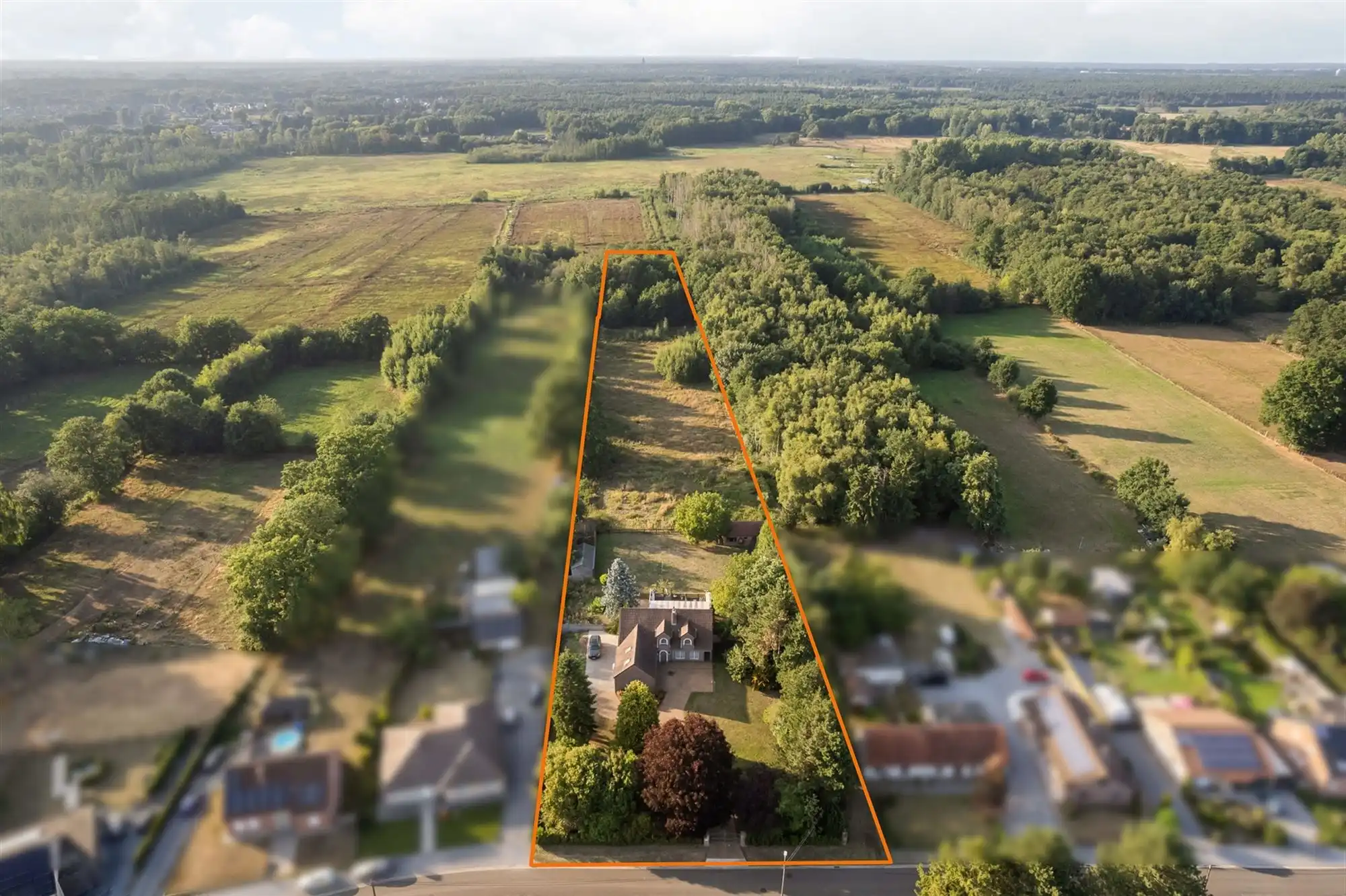 PERFECT ONDERHOUDEN WONING OP EEN PRACHTIG PERCEEL VAN 1,3 HECTARE IN KOERSEL foto 42