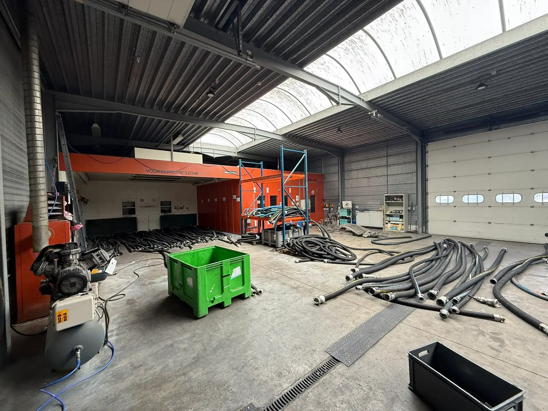 Magazijn van 350 m² te huur in Schelle foto 6